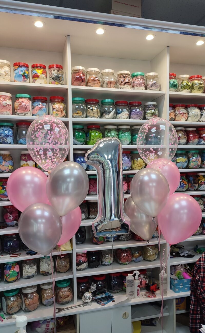 1 pink